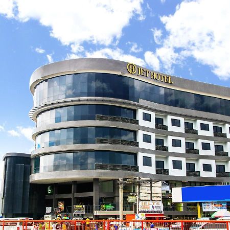 JET Hotel Lipa City Buitenkant foto